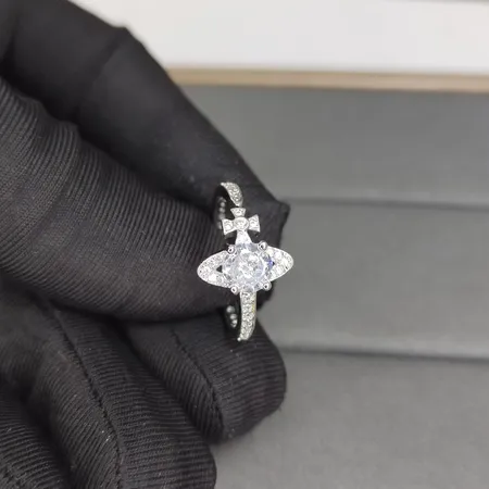 ミュウミュウ 指輪