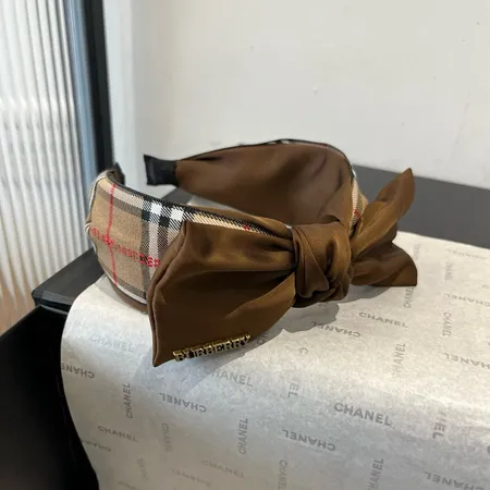 バーバリー ス ヘアアクセサリー