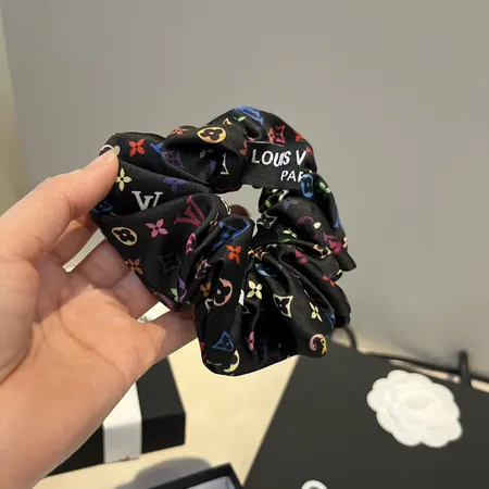 ルイヴィトン ヘアアクセサリー