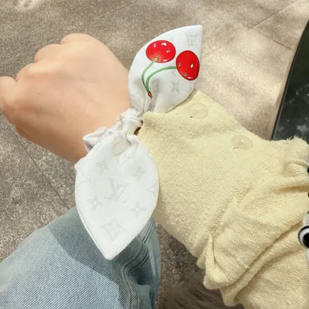 ルイヴィトン ヘアアクセサリー