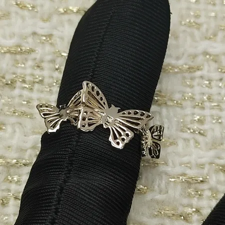 ディオール 指輪