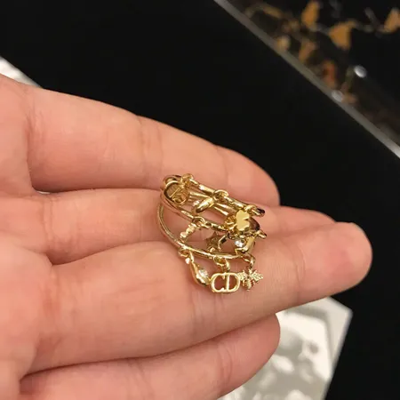 ディオール 指輪