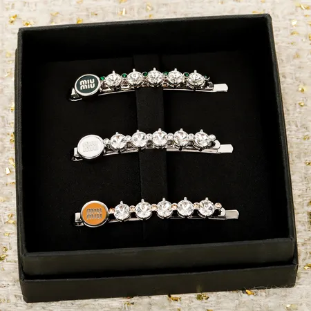 ミュウミュウ ヘアアクセサリー