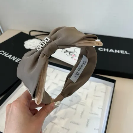 グッチ ヘアアクセサリー