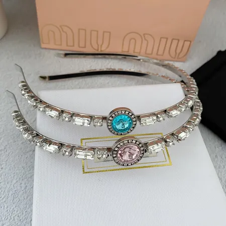 ミュウミュウ ヘアアクセサリー