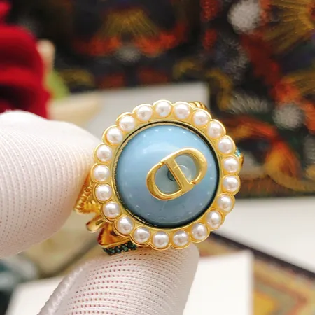 ディオール 指輪