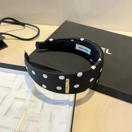 ミュウミュウ ヘアアクセサリー