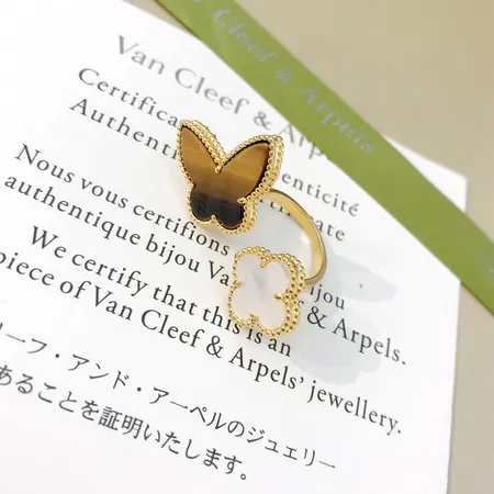 ヴァン クリーフ＆アーペル 指輪