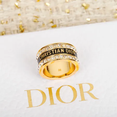 ディオール 指輪