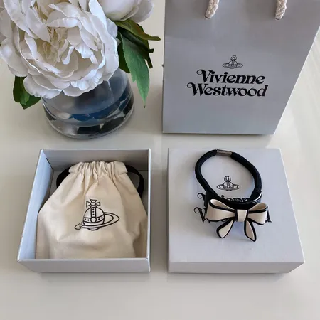 ミュウミュウ ヘアアクセサリー