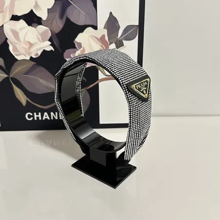 プラダ ヘアアクセサリー