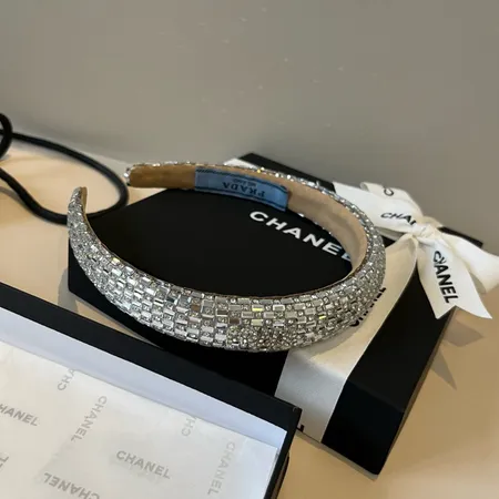 プラダ ヘアアクセサリー