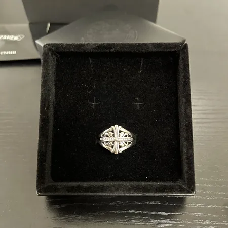 クロムハーツ 指輪