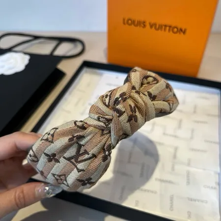 ルイヴィトン ヘアアクセサリー