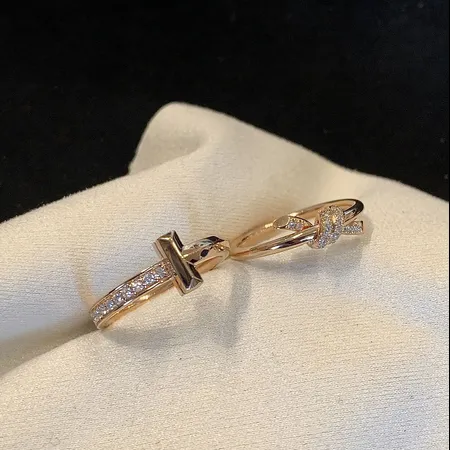 ティファニー 指輪