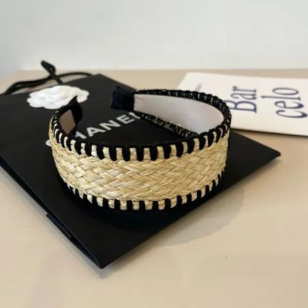 ミュウミュウ ヘアアクセサリー