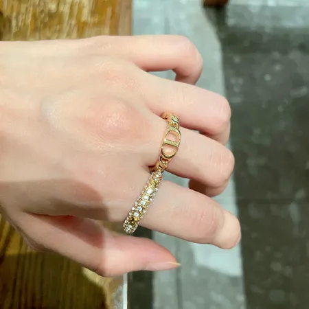 ディオール 指輪