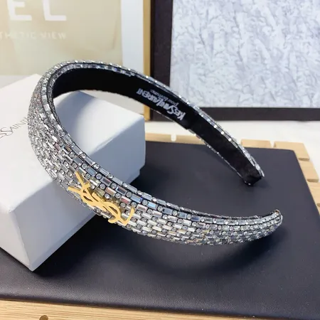 イブサンローラン ヘアアクセサリー