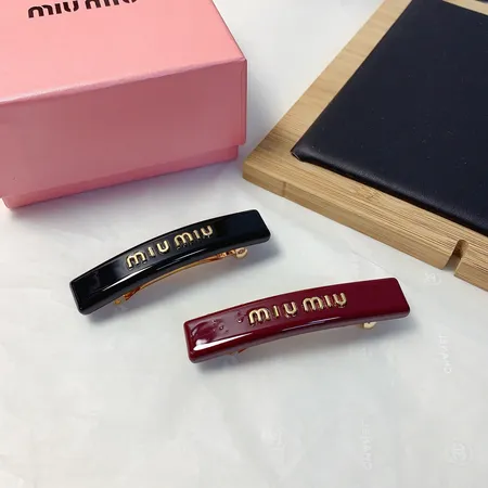 ミュウミュウ ヘアアクセサリー