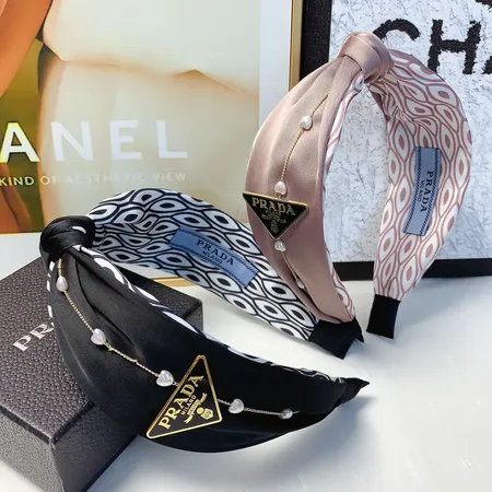 プラダ ヘアアクセサリー