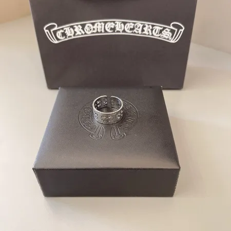 クロムハーツ 指輪