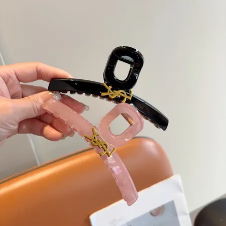 イブサンローラン ヘアアクセサリー