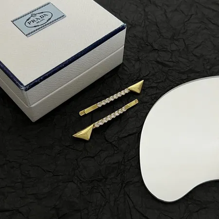 プラダ ヘアアクセサリー