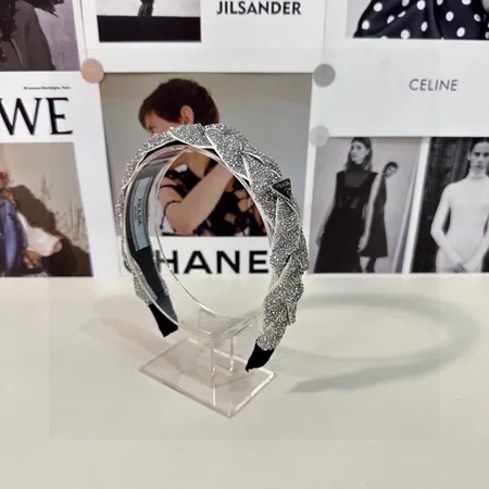 プラダ ヘアアクセサリー