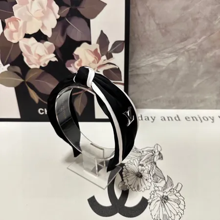 ルイヴィトン ヘアアクセサリー