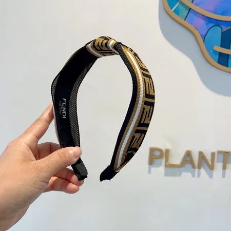 バーバリー ス ヘアアクセサリー