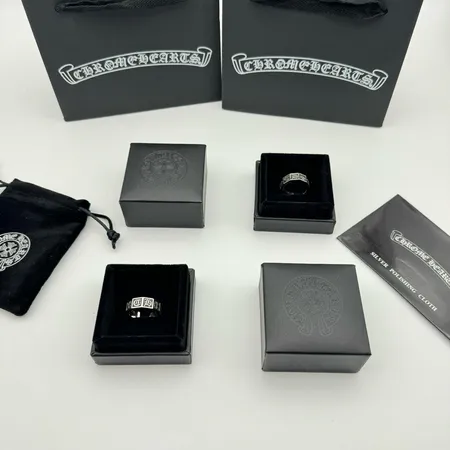 クロムハーツ 指輪