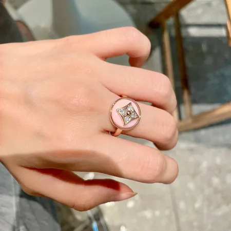 ルイヴィトン 指輪