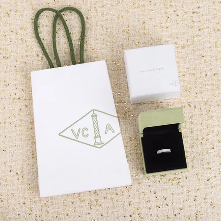 ヴァン クリーフ＆アーペル 指輪