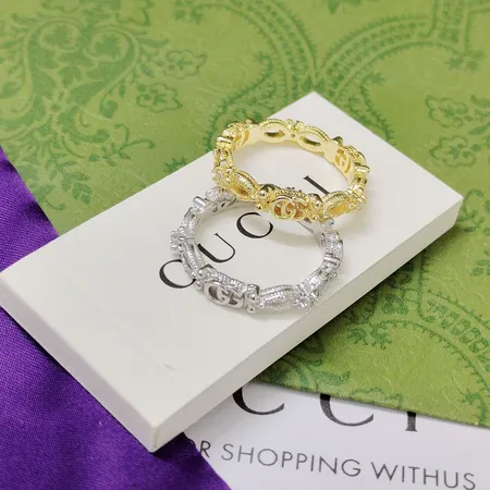 グッチ 指輪