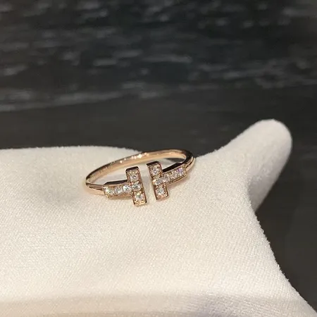 ティファニー 指輪