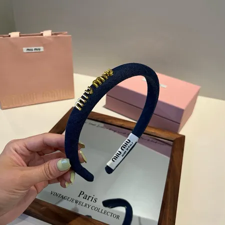 ミュウミュウ ヘアアクセサリー