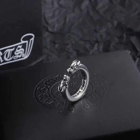 クロムハーツ 指輪