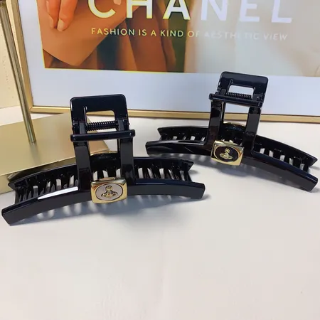 ミュウミュウ ヘアアクセサリー