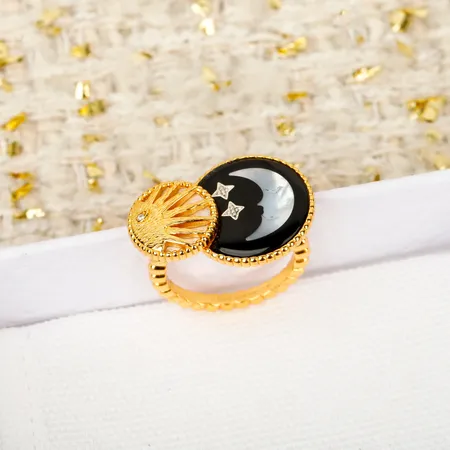 ディオール 指輪