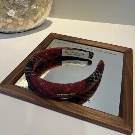 プラダ ヘアアクセサリー