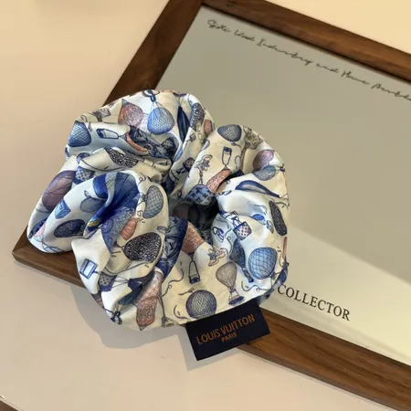 ルイヴィトン ヘアアクセサリー