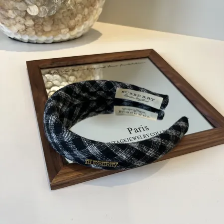 プラダ ヘアアクセサリー