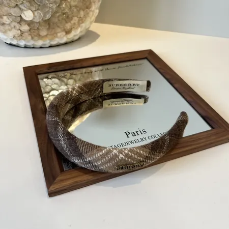 プラダ ヘアアクセサリー