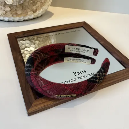 プラダ ヘアアクセサリー