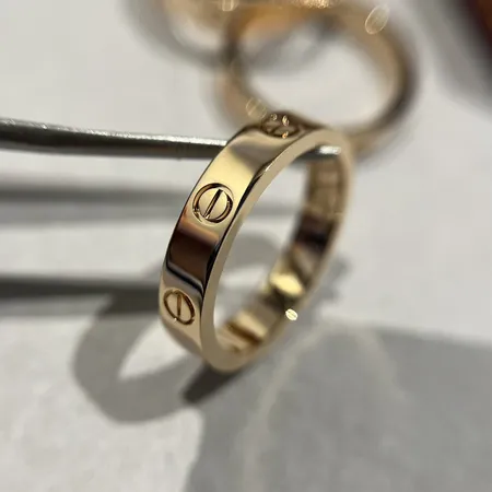 カルティエ 指輪