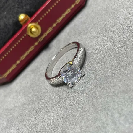 カルティエ 指輪