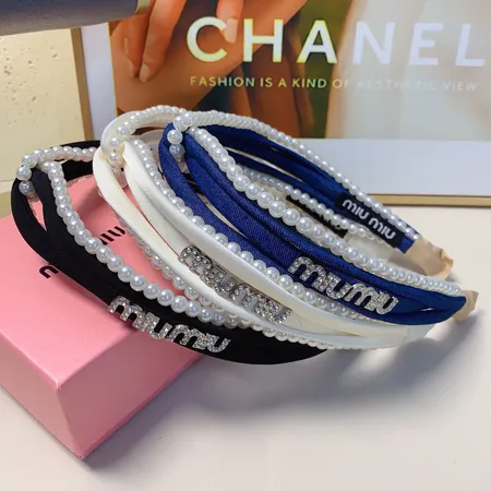 ミュウミュウ ヘアアクセサリー