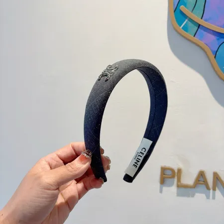 セリーヌ ヘアアクセサリー