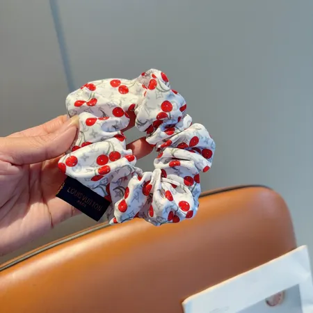 ルイヴィトン ヘアアクセサリー