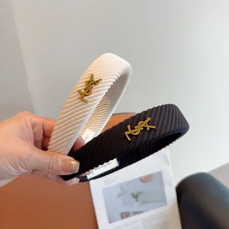 イブサンローラン ヘアアクセサリー